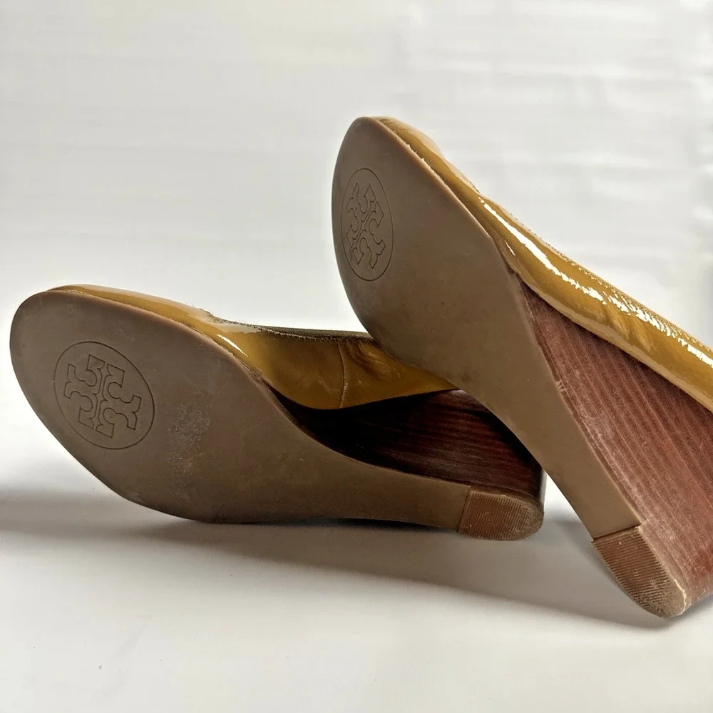 Tory Burch Quiet Luxury Old Money Preppy Wedge Pumps Women's 10 Polished Career